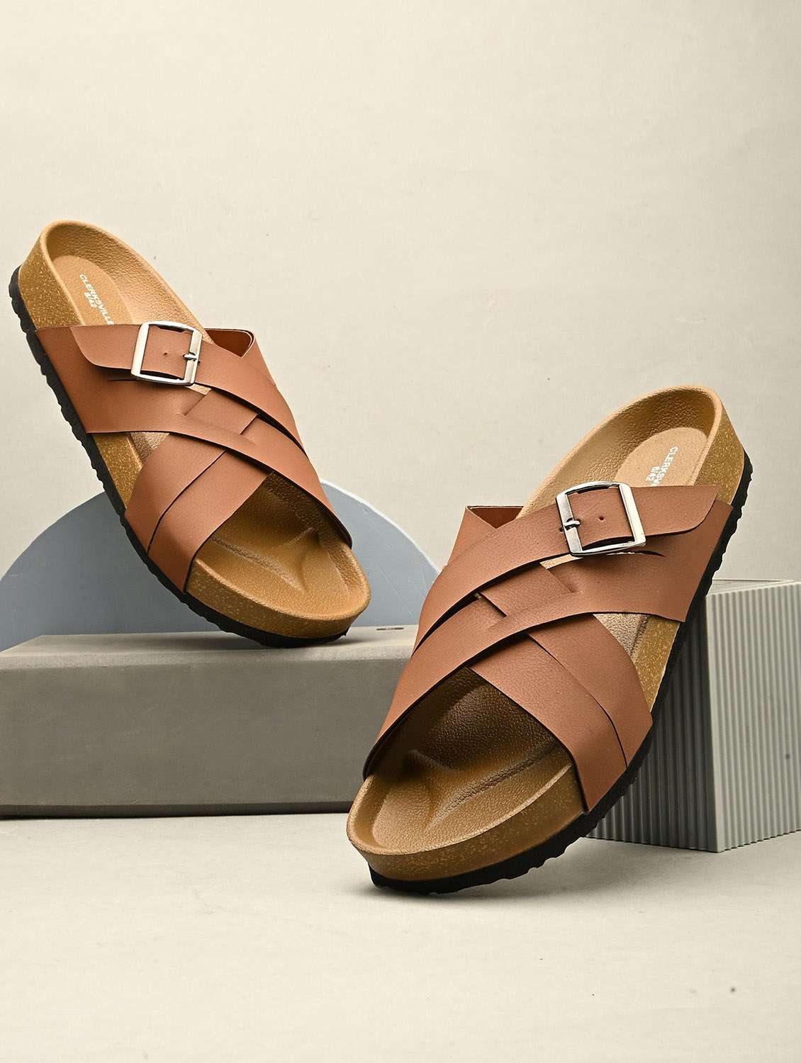 men solid slip on sandal