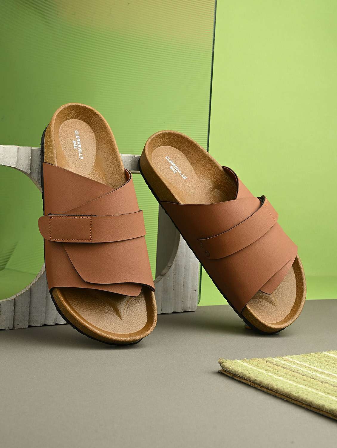 men solid slip on sandal