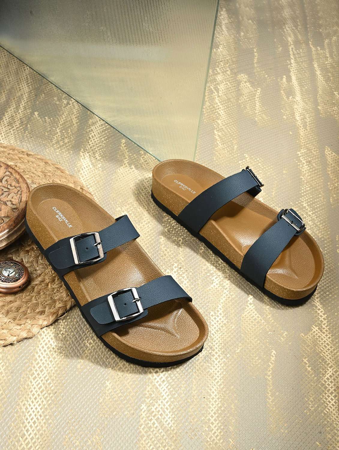 men solid slip on sandal
