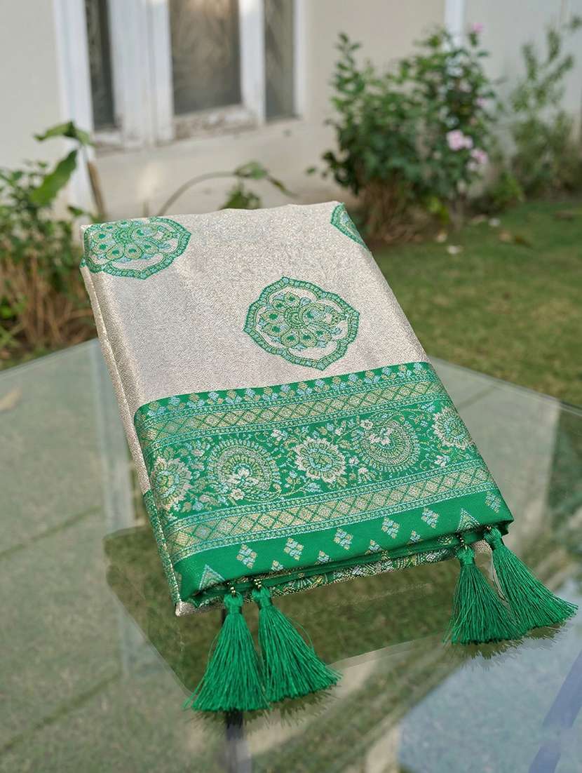 women self design banarasi saree with blouse - 22447884 -  Standard Image - 8