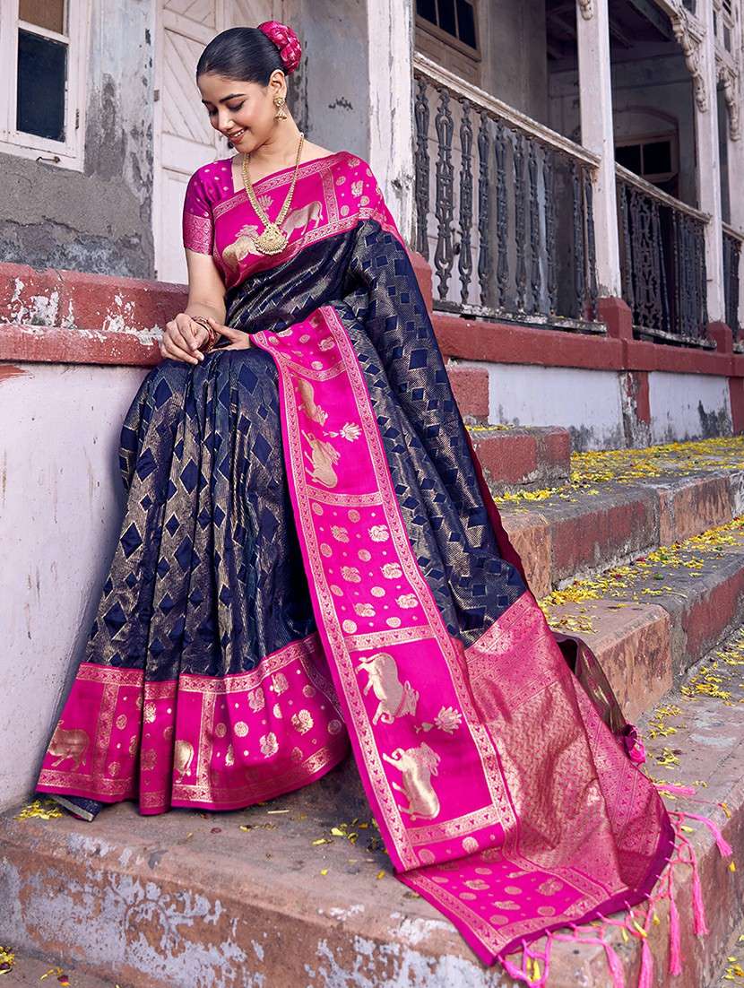 women self design kanjivaram saree with blouse - 22447896 -  Standard Image - 3