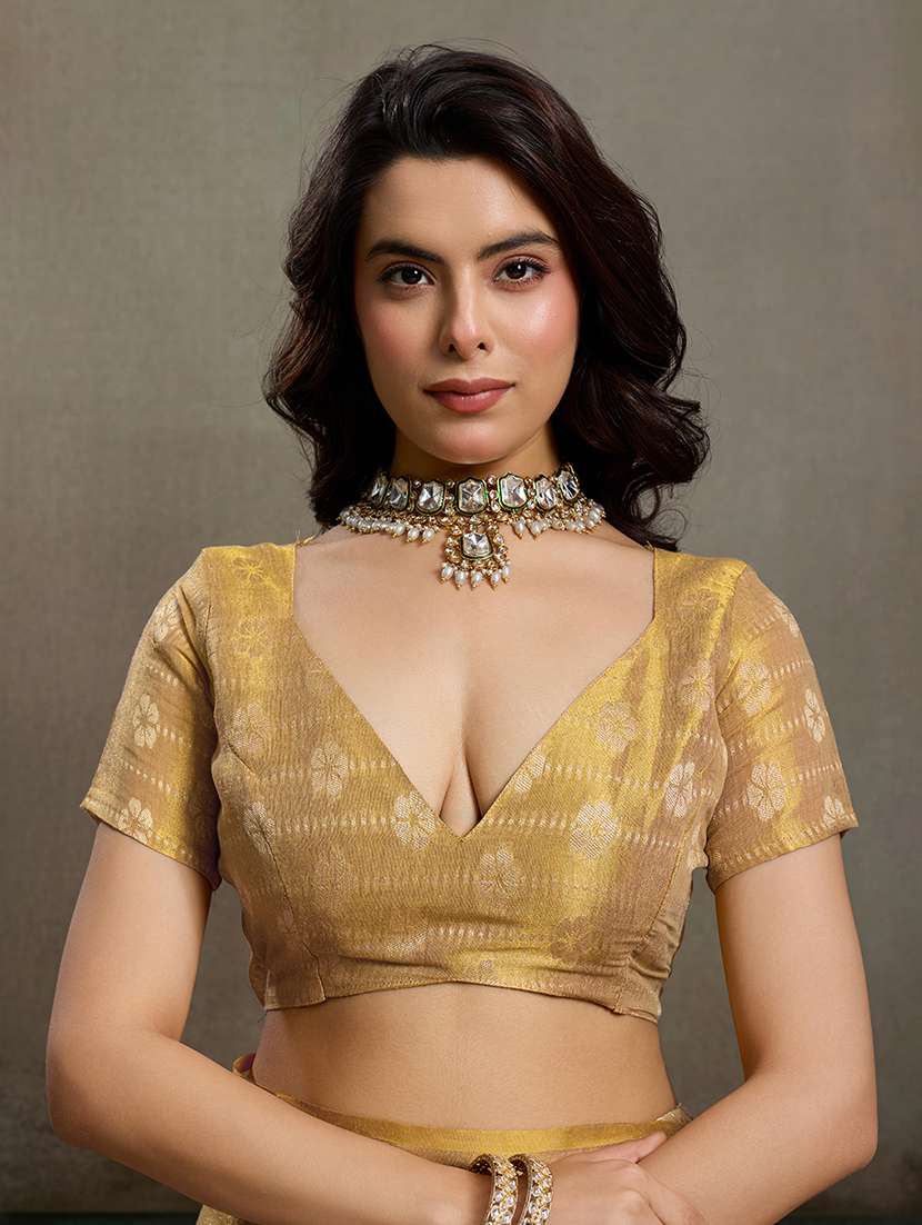 beige tissue handloom saree with blouse - 22447902 -  Standard Image - 5