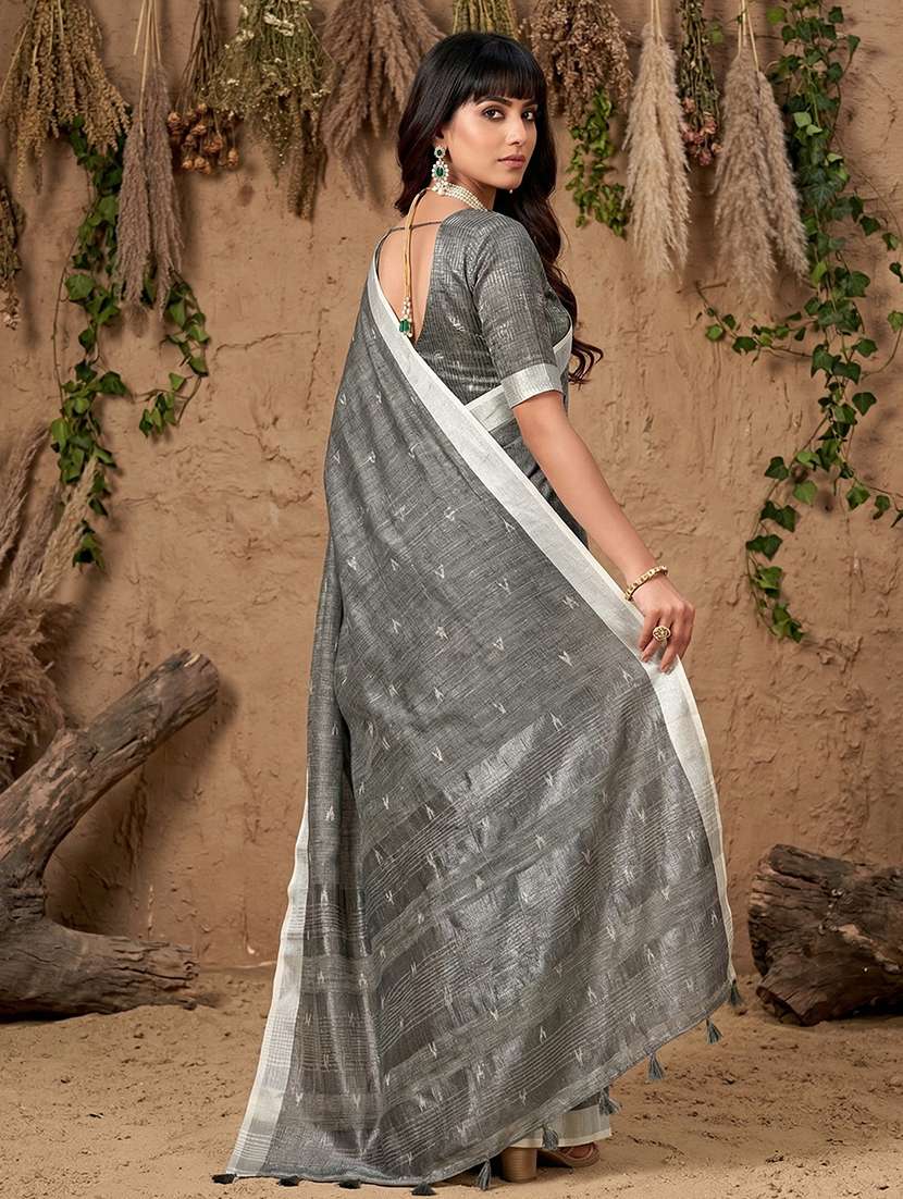 women self design handloom saree with blouse - 22447910 -  Standard Image - 3