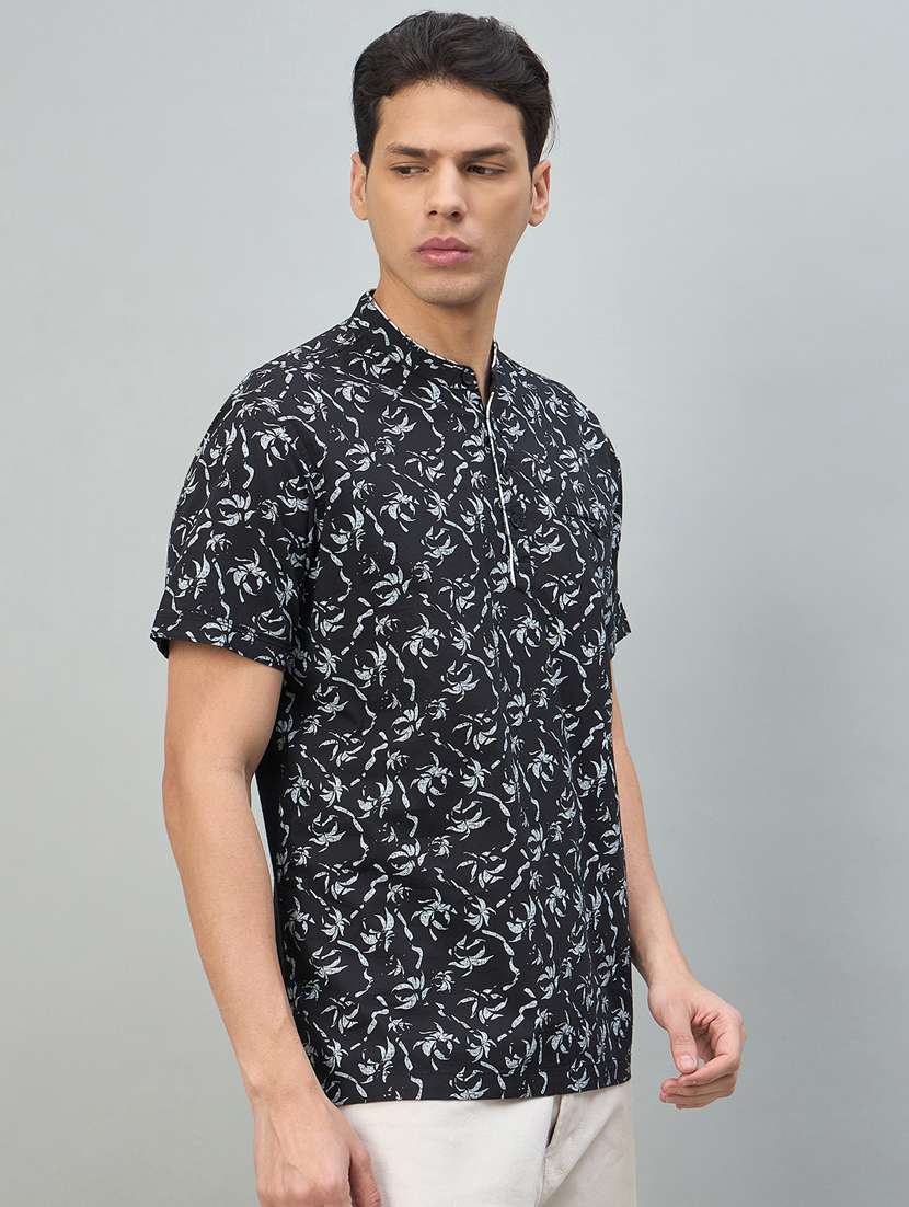 men printed short sleeve t-shirt - 22447984 -  Standard Image - 3