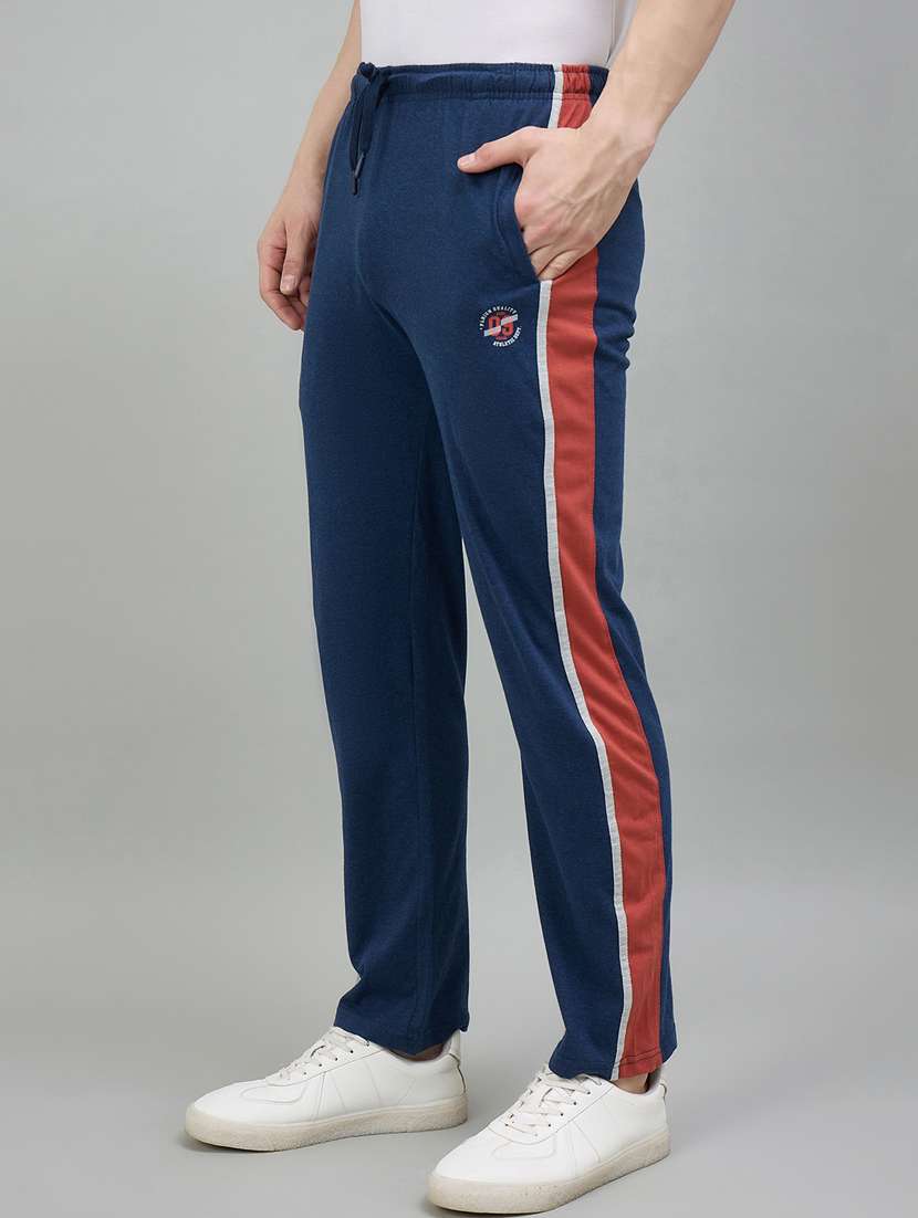 men blue cotton blend  full length track pant