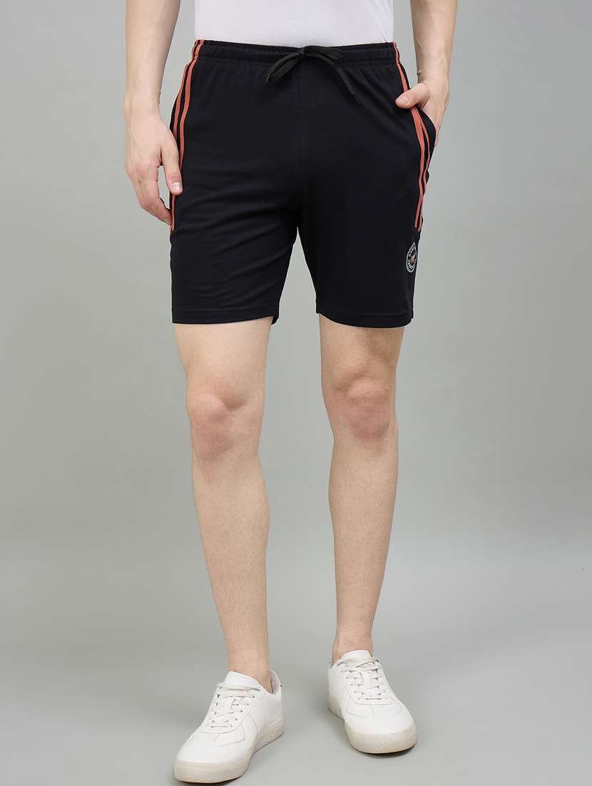 men black cotton blend bermuda short