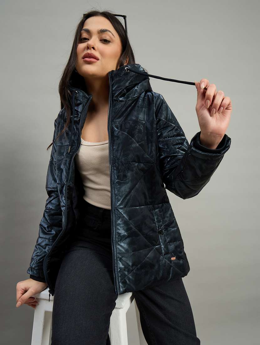 women solid long sleeve quilted jacket - 22448109 -  Standard Image - 3