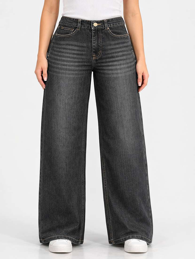 women  black denim jean
