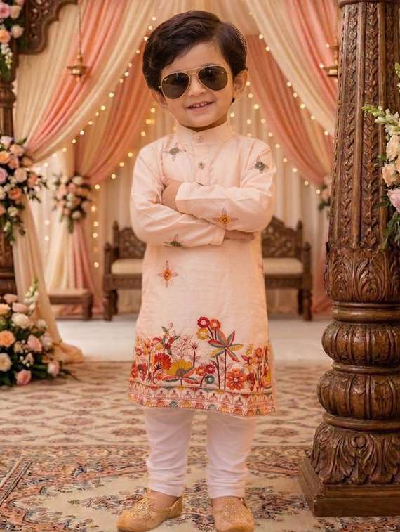 boys embroidered kurta and pyjama set