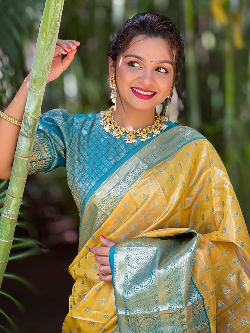 women self design kanjivaram saree with blouse - 22448881 -  Standard Image - 3
