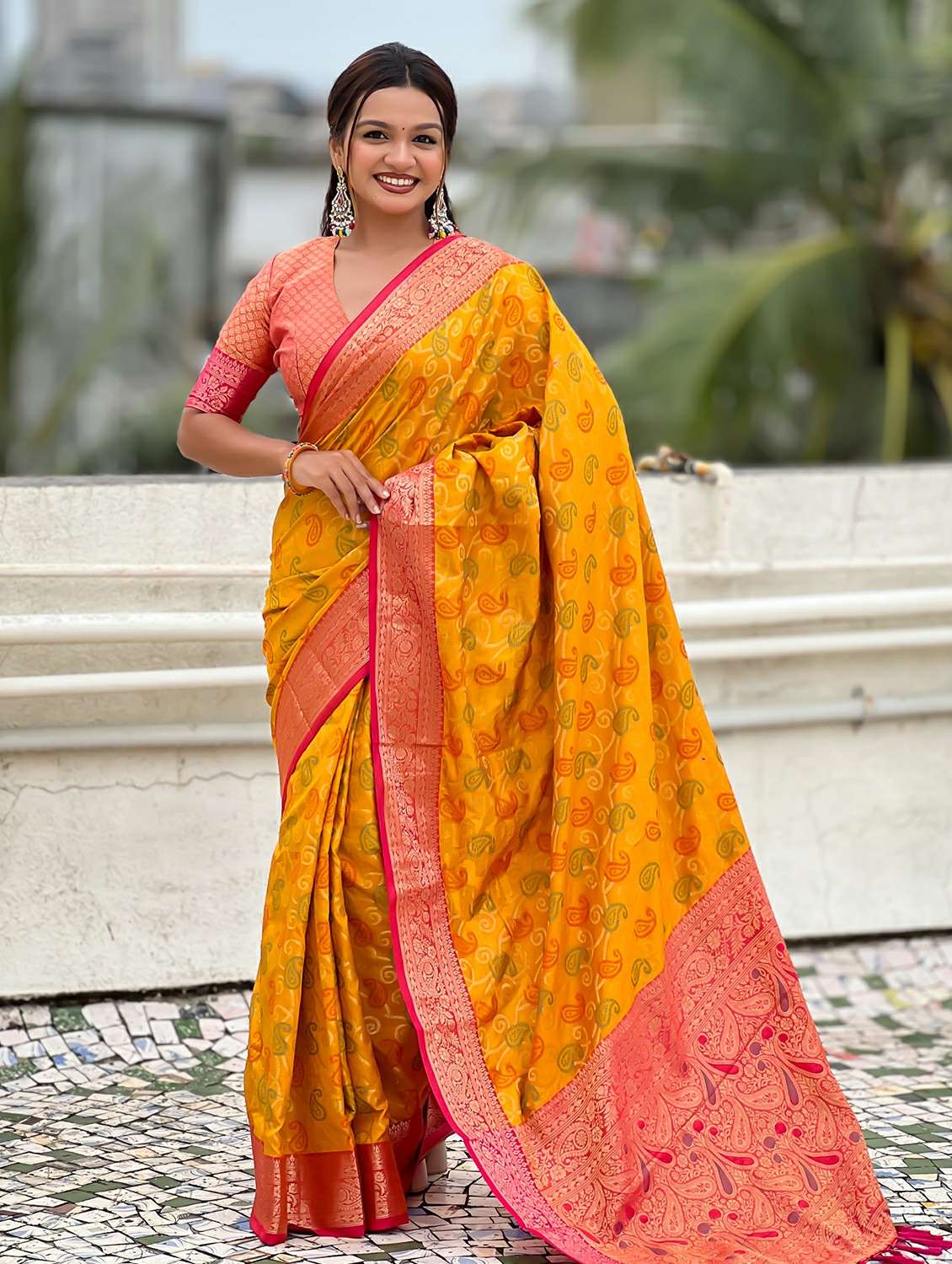 women bandhani patola saree with blouse