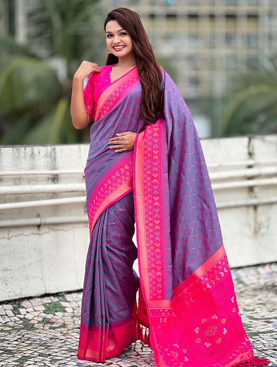 women ikat patola saree with blouse