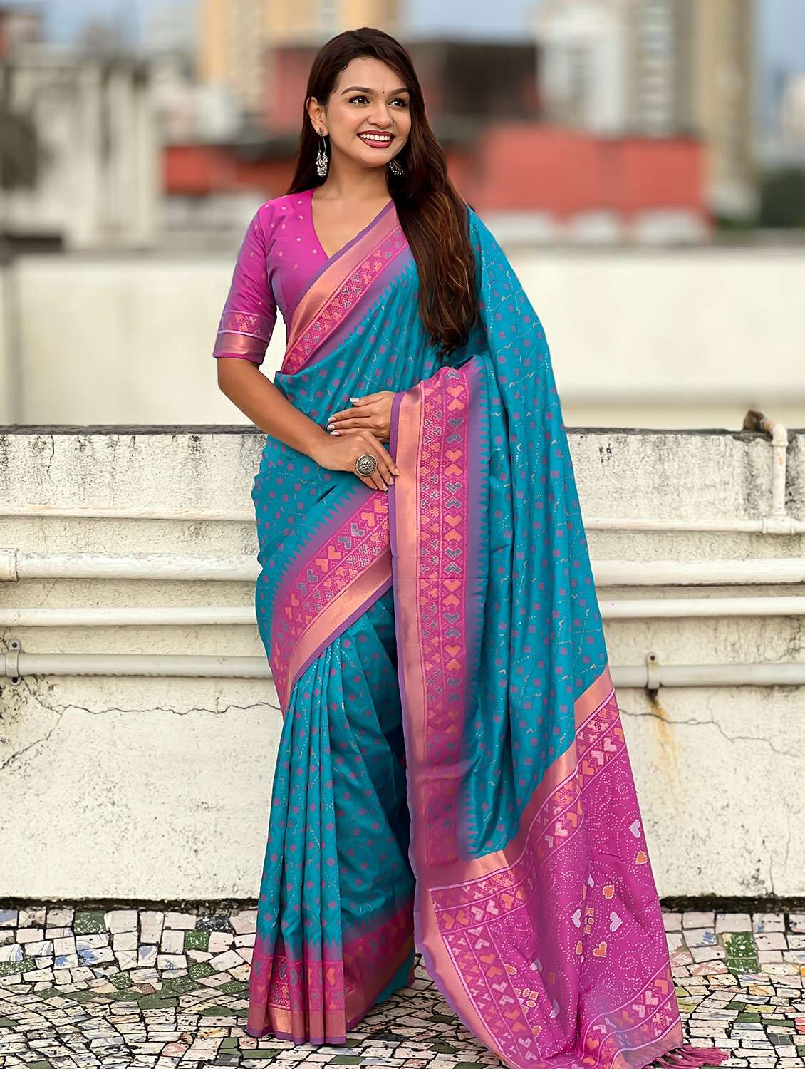 women ikat patola saree with blouse