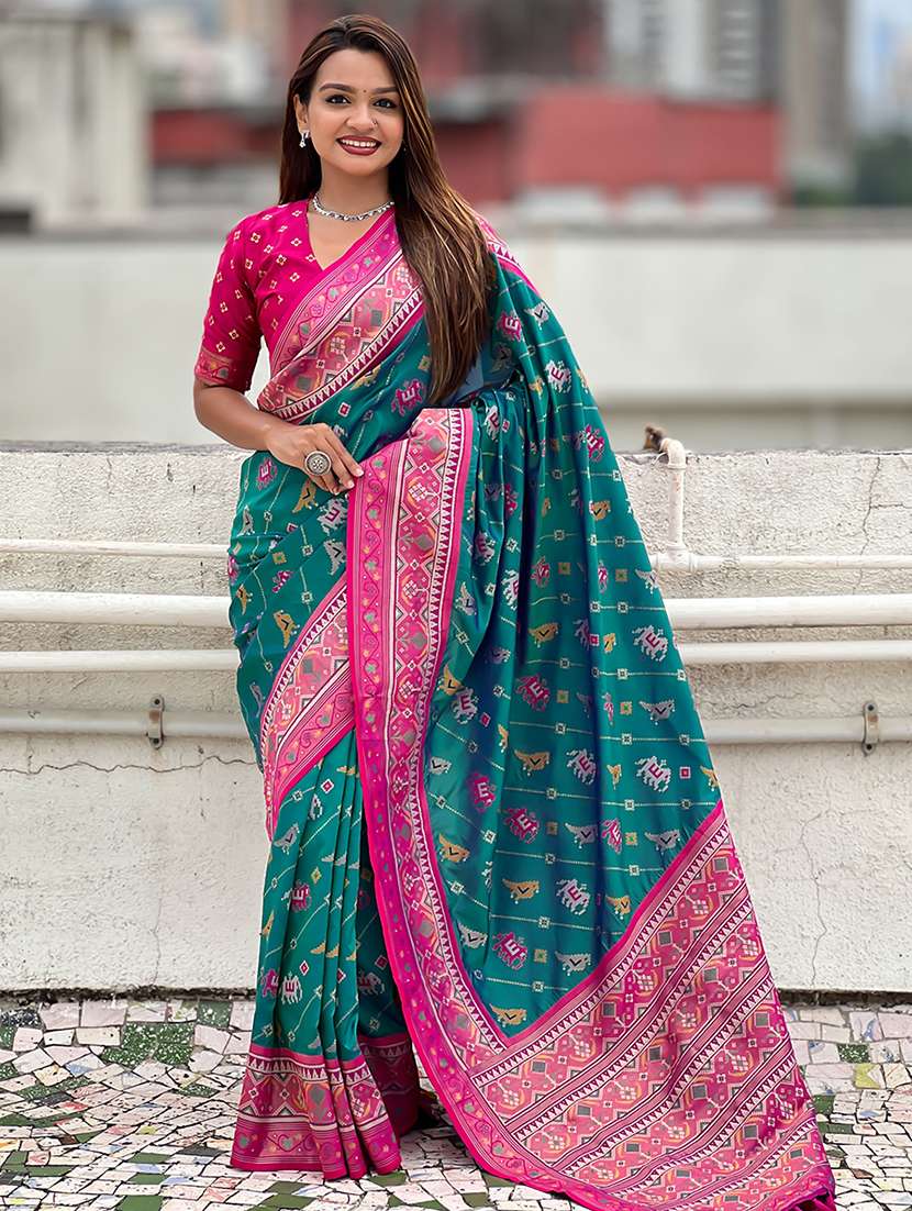 women self design patola saree with blouse