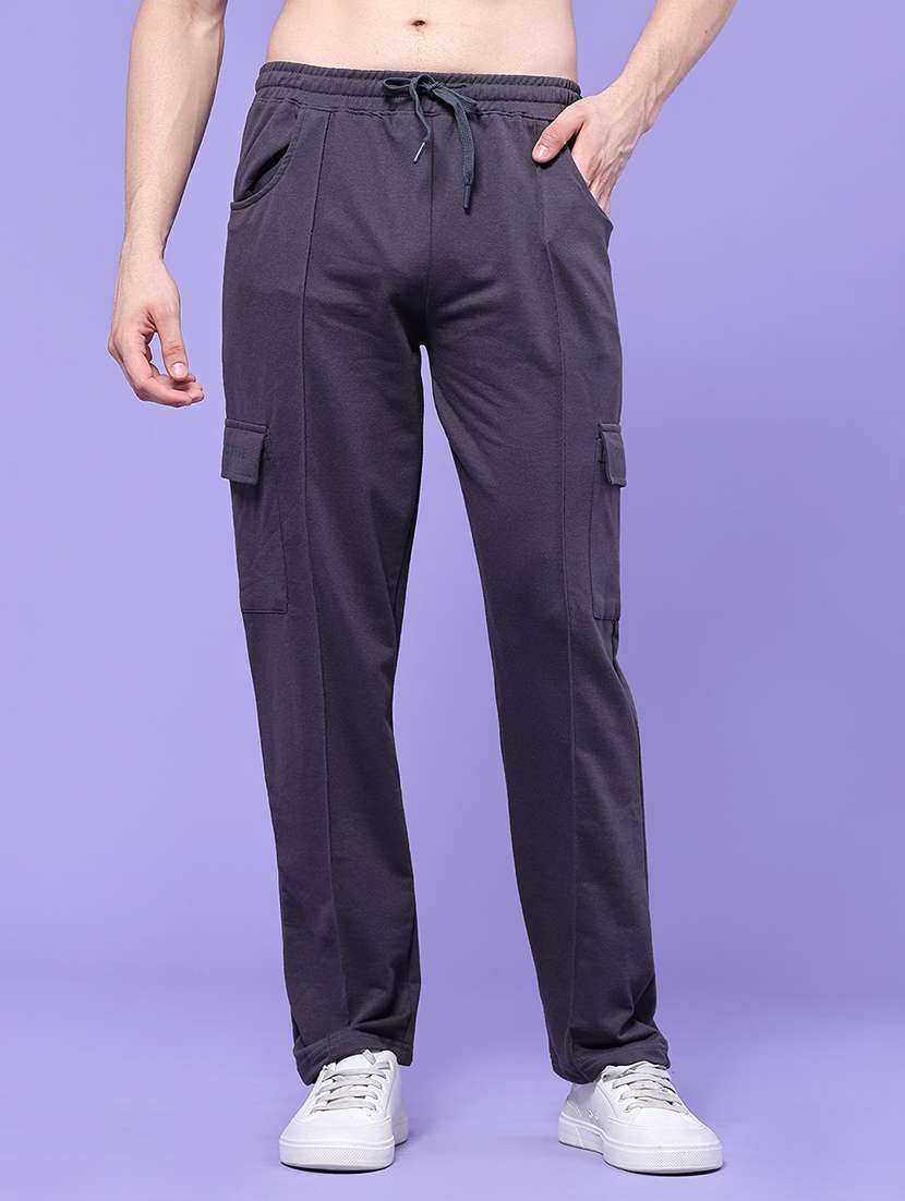 men solid mid rise regular fit cargo 