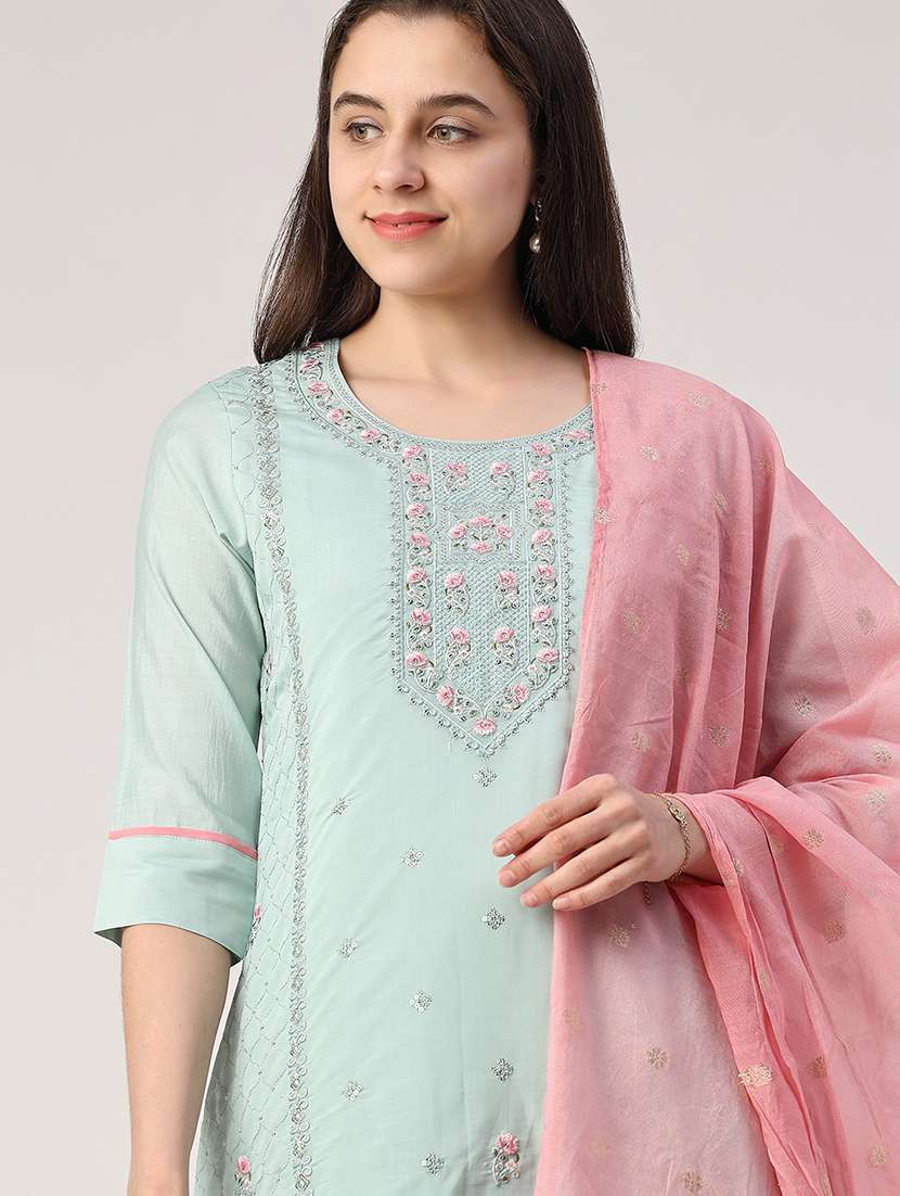 green cotton suit  set - 22449455 -  Standard Image - 3