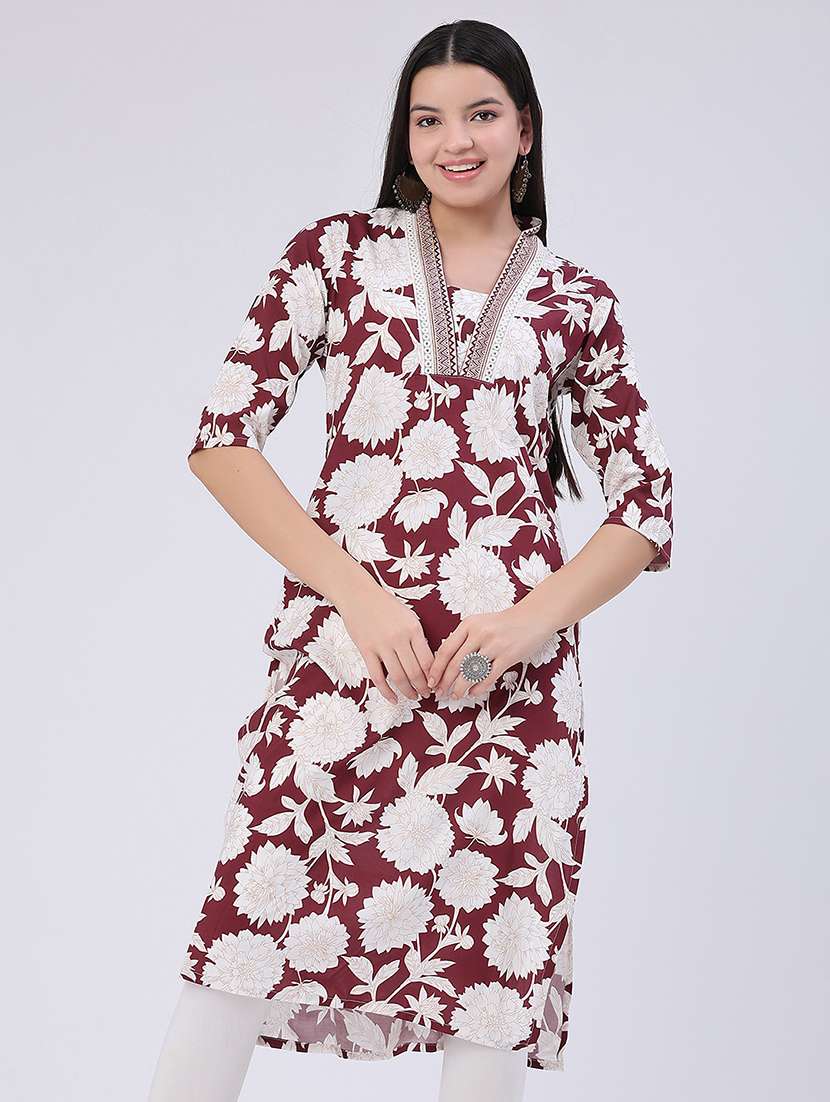 women printed three quarter sleeves straight kurta 