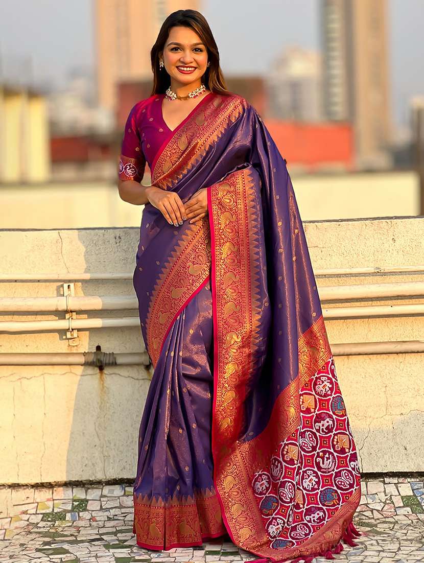 women self design patola saree with blouse