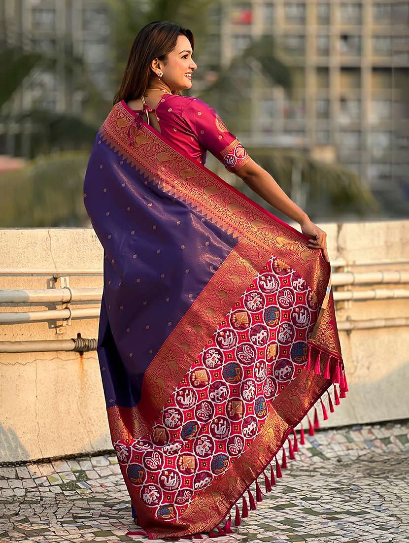 women self design patola saree with blouse - 22449683 -  Standard Image - 3