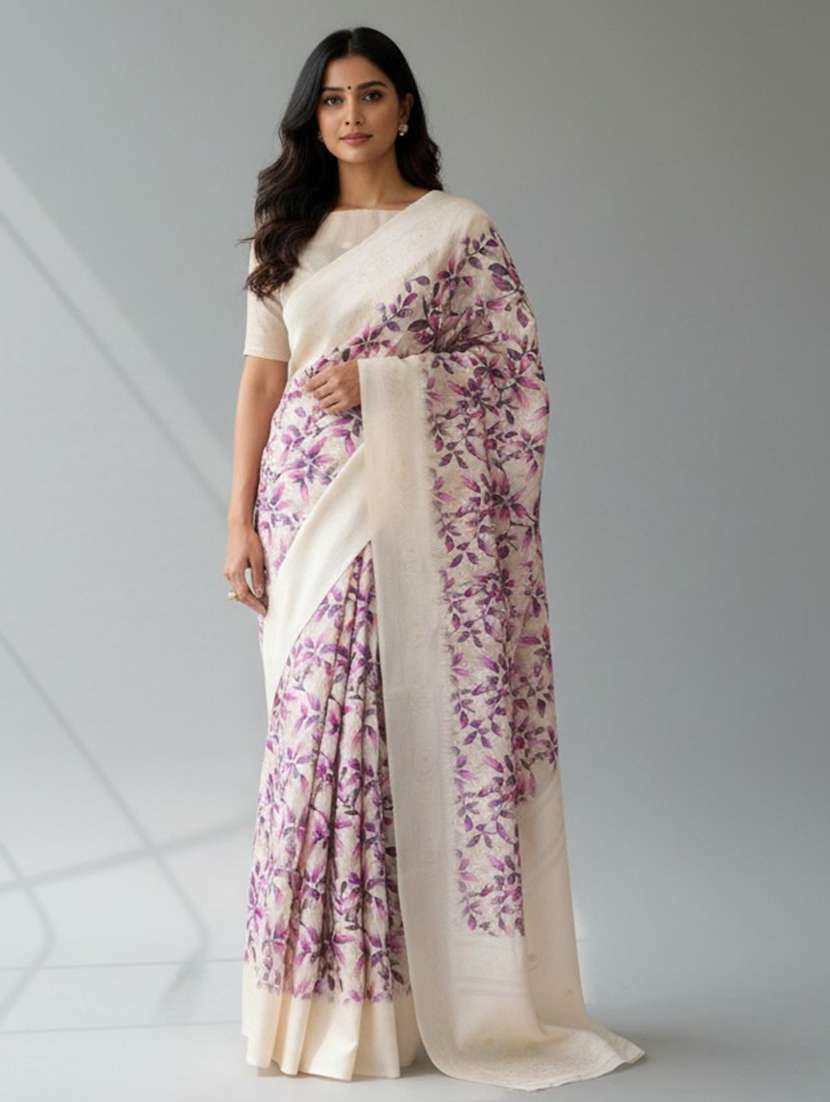 women printed bordered saree with blouse