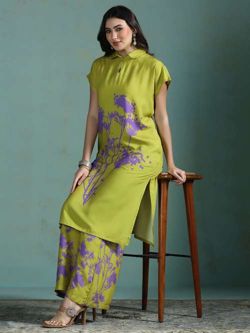 Women Green Kurta Pant Set