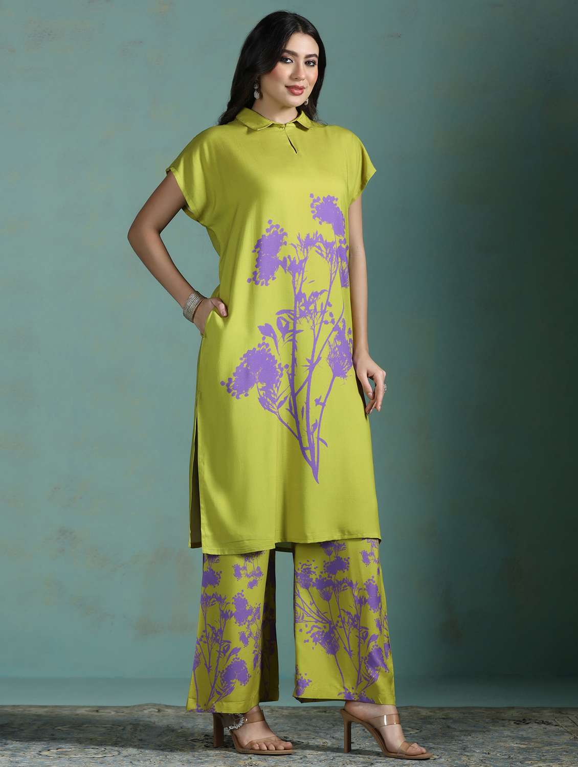 women green kurta pant set - 22449879 -  Standard Image - 3