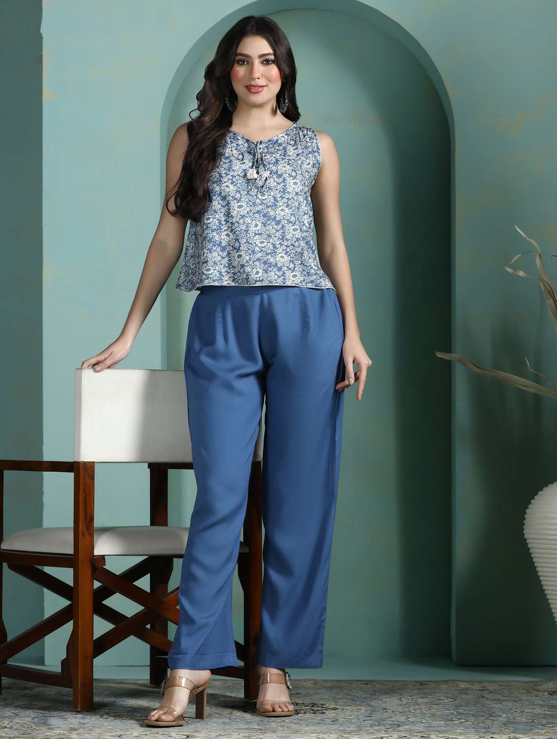 women blue kurta pant set