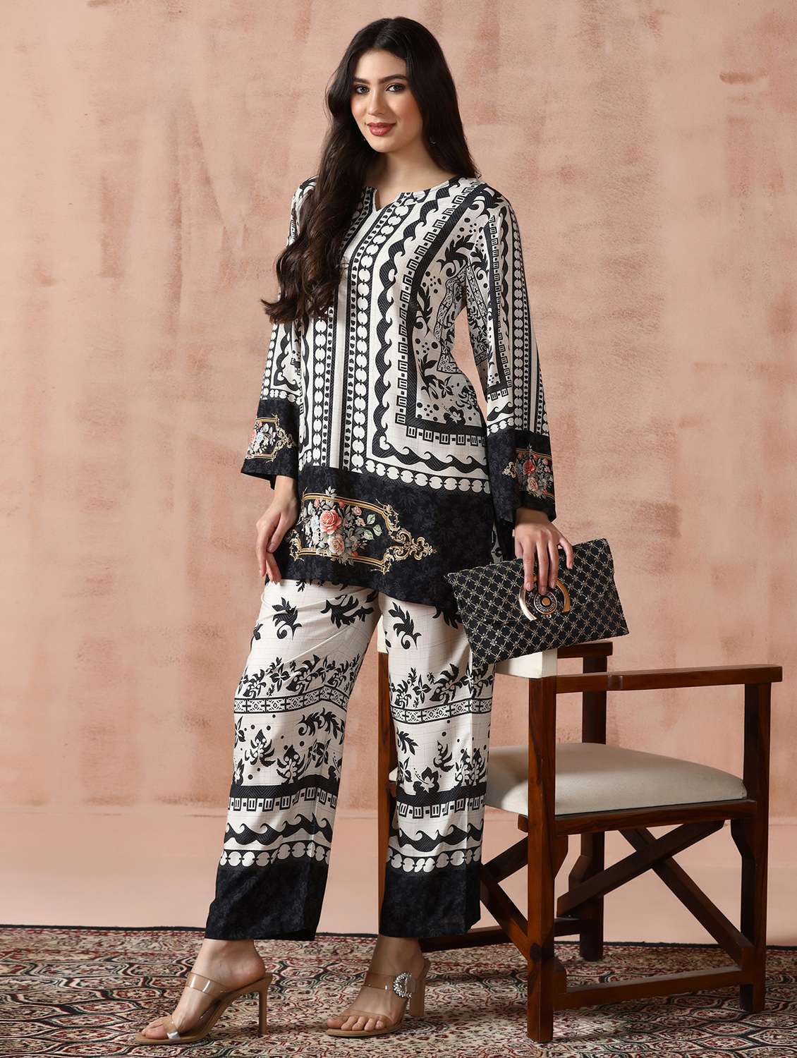 women beige kurta pant set