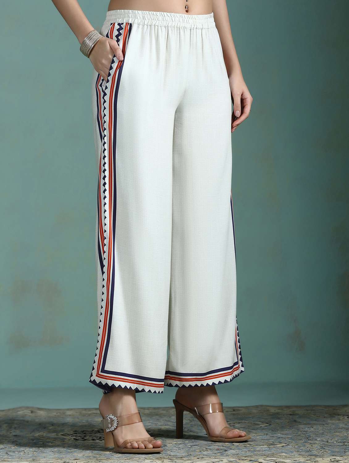 women cream kurta pant set - 22449883 -  Standard Image - 5