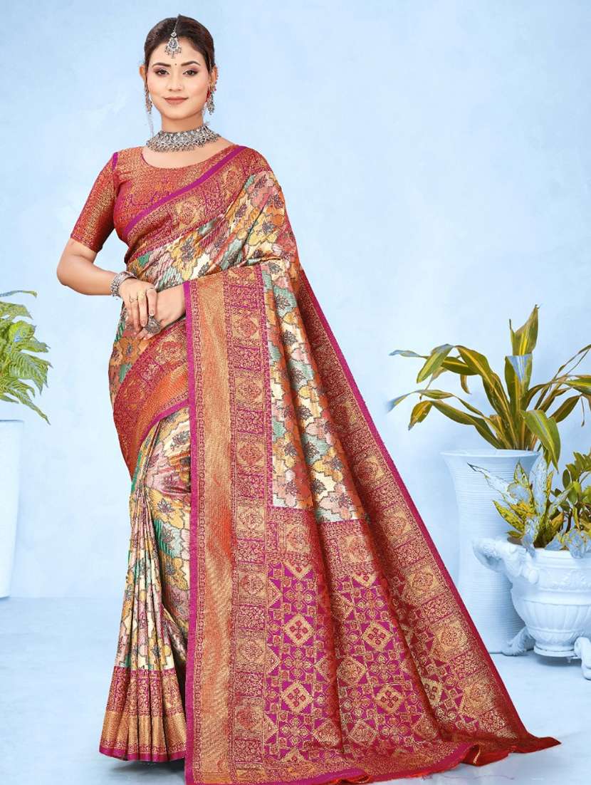 women self design kanjivaram saree with blouse