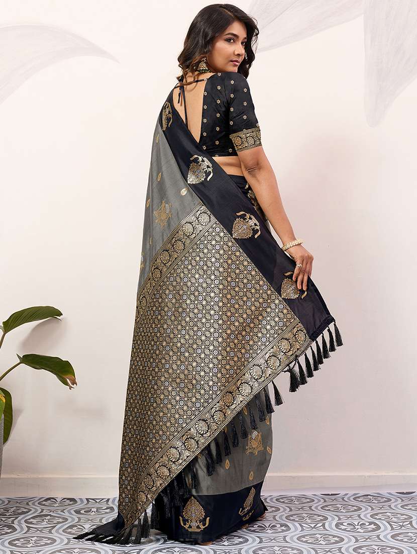 women self design banarasi saree with blouse - 22450857 -  Standard Image - 3