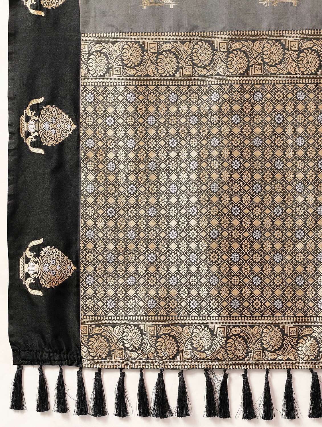women self design banarasi saree with blouse - 22450857 -  Standard Image - 5