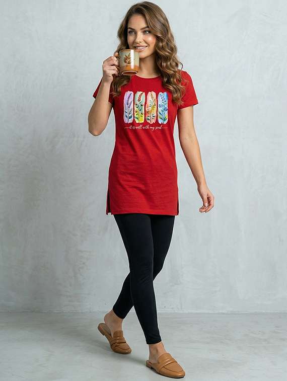 women red cotton blend regular t-shirt