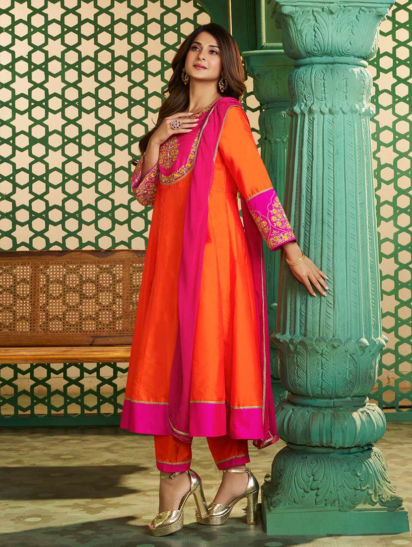 women orange kurta pant set - 22451543 -  Standard Image - 3
