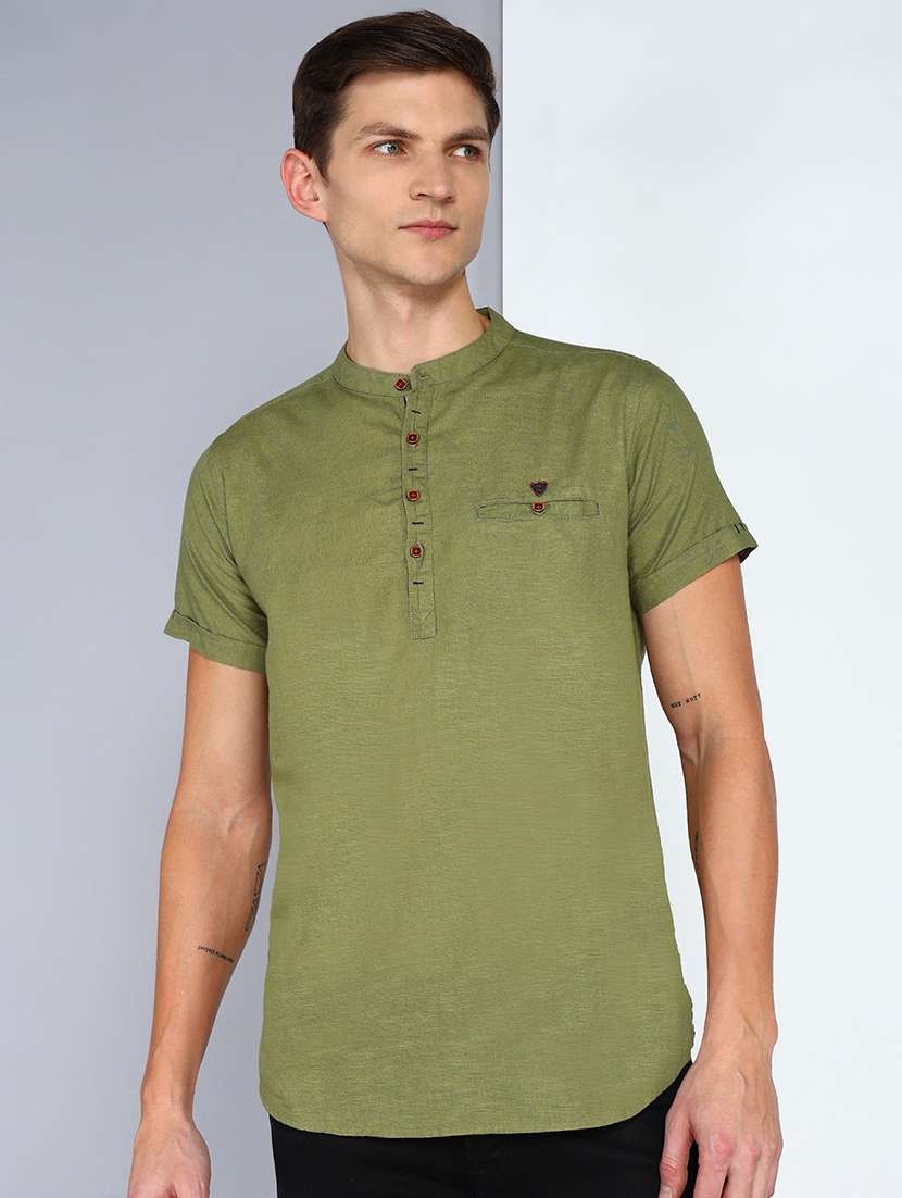 men solid mandarin neck short kurta