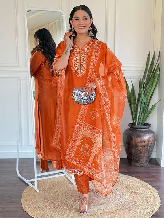 women rust self design kurta pant set