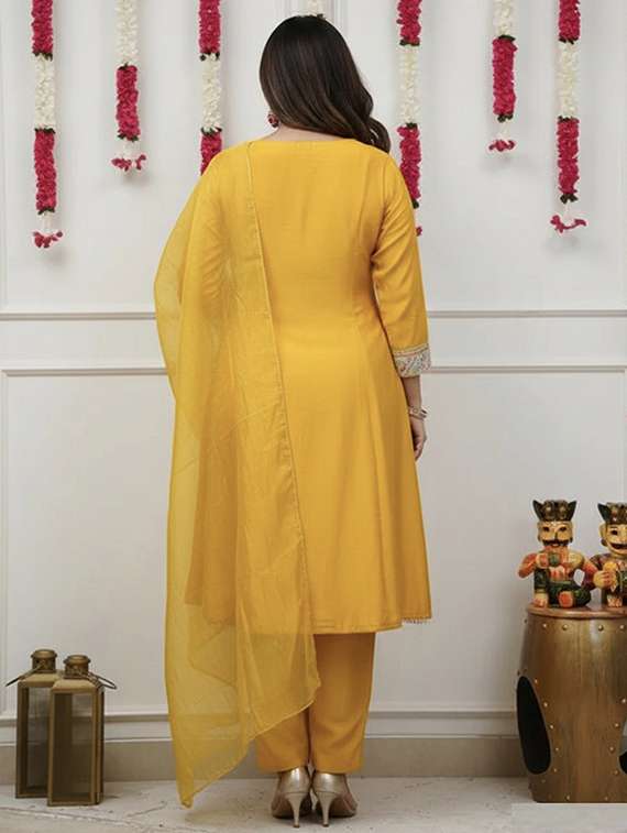 women solid with work three quarter sleeve kurta pant with dupatta set - 22451859 -  Standard Image - 3