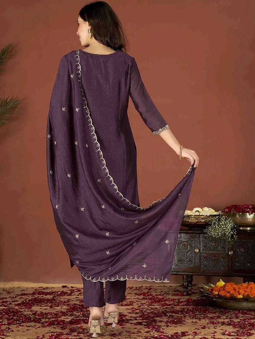 women solid with work three quarter sleeve kurta pant with dupatta set - 22451871 -  Standard Image - 3