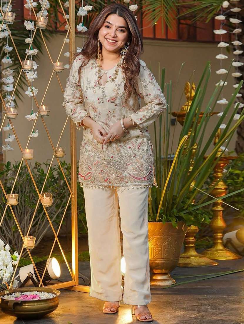 women cream paisley kurta pant set - 22451897 -  Standard Image - 3