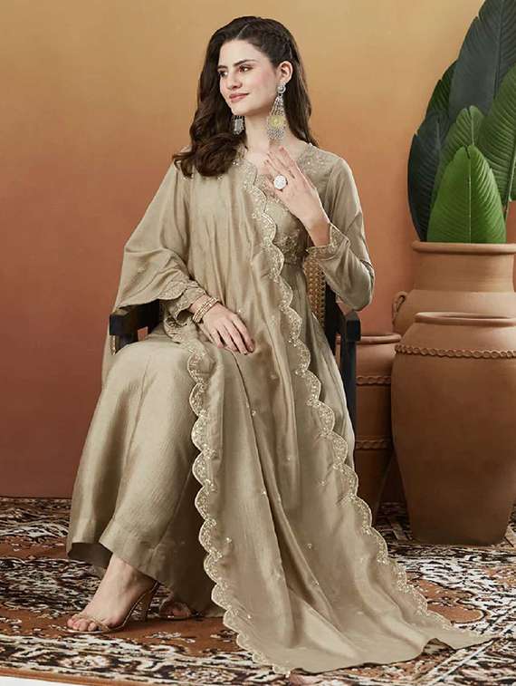 women cream kurta pant set - 22451898 -  Standard Image - 5