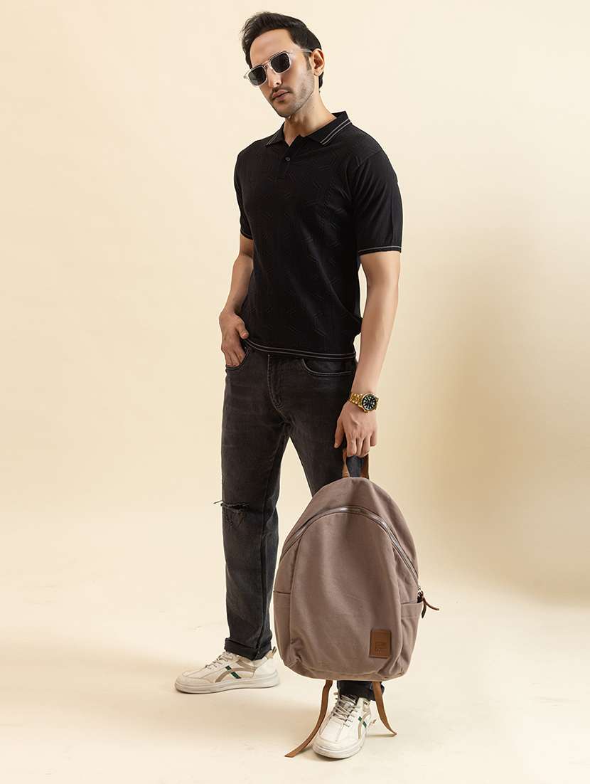 men black cotton plain t-shirt - 22451962 -  Standard Image - 5