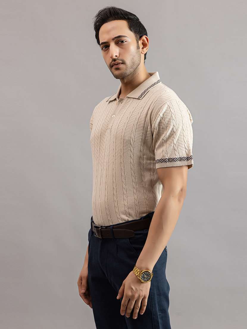 men cream cotton plain t-shirt - 22451974 -  Standard Image - 8