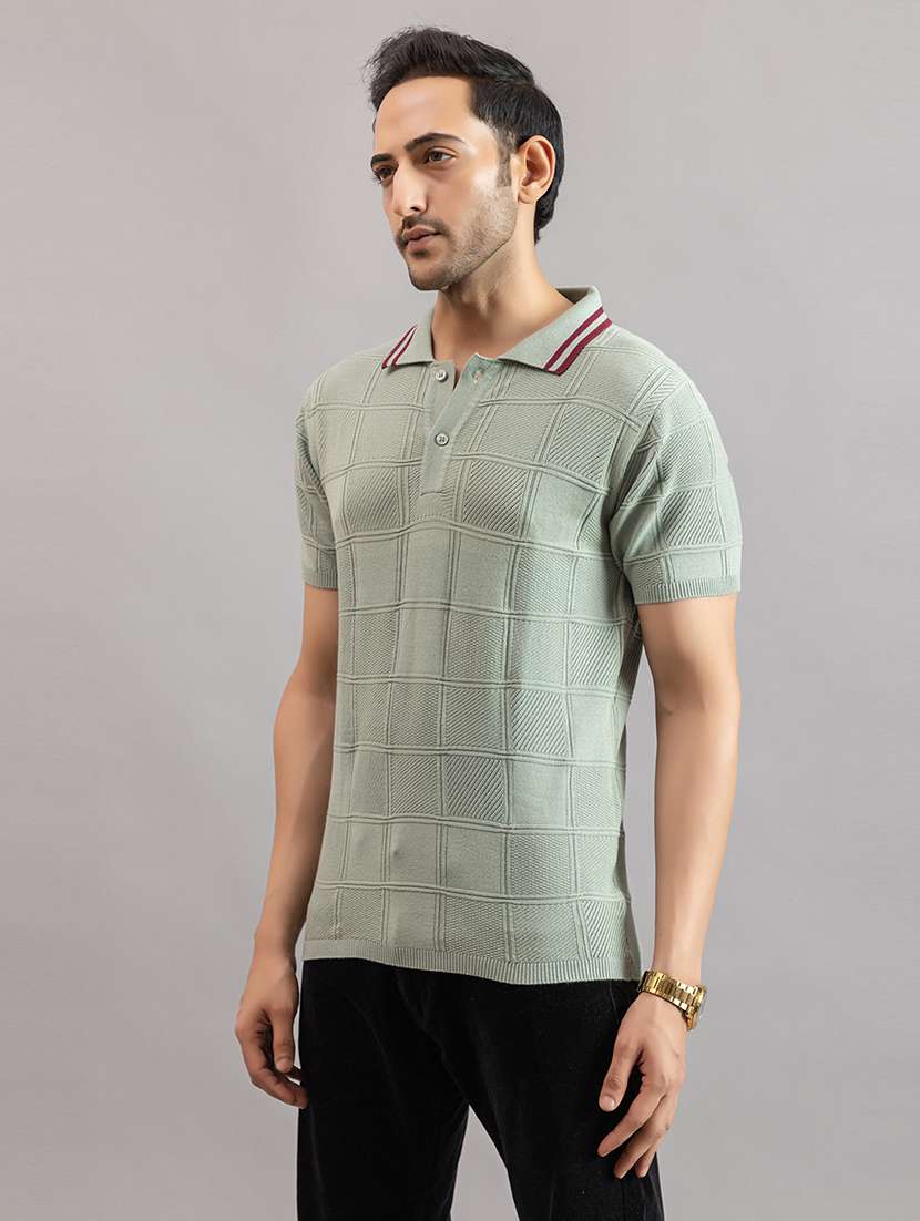 men green cotton plain t-shirt - 22451981 -  Standard Image - 3