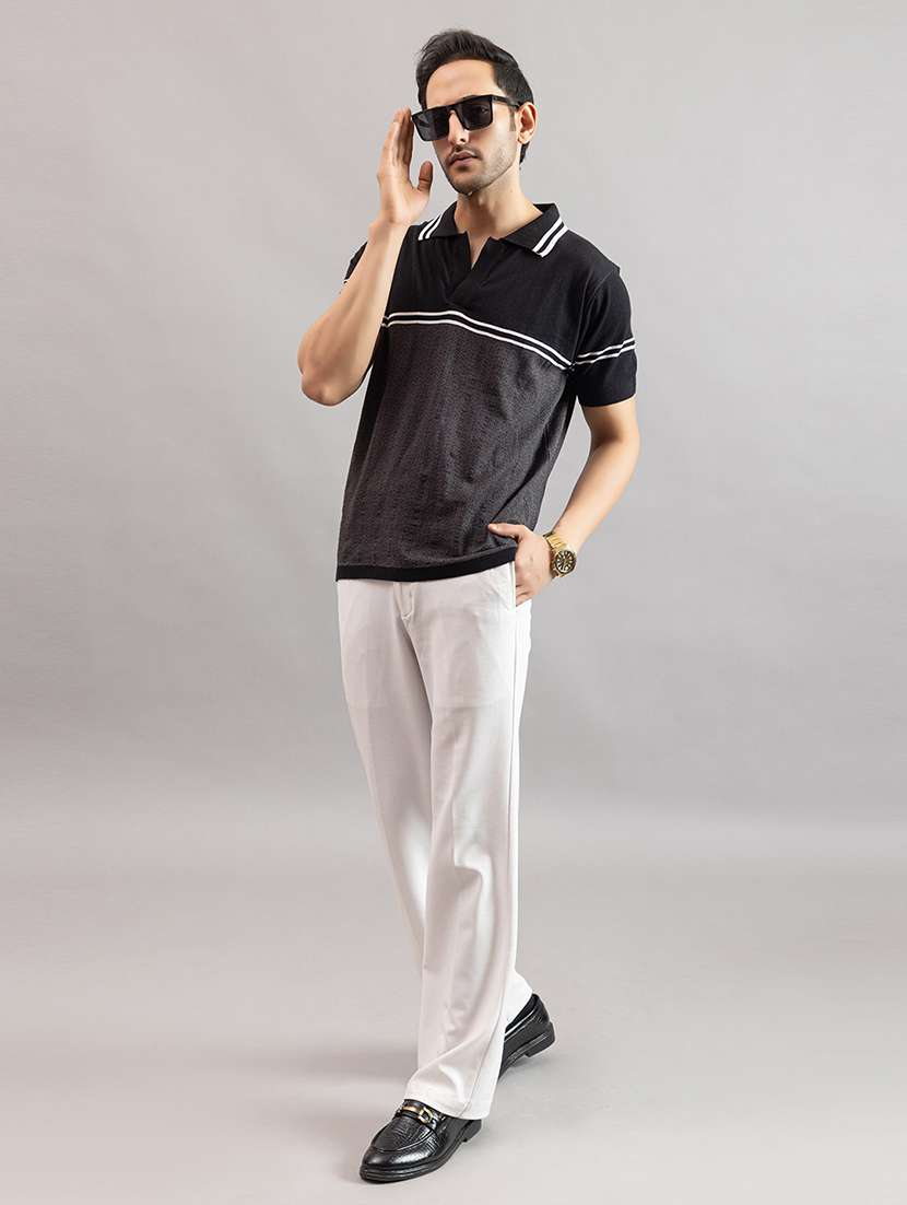 men black cotton plain t-shirt - 22451987 -  Standard Image - 5