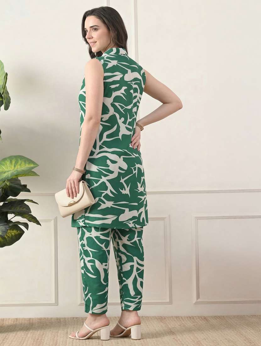 women printed sleeveless ethnic co-ord set - 22451992 -  Standard Image - 3