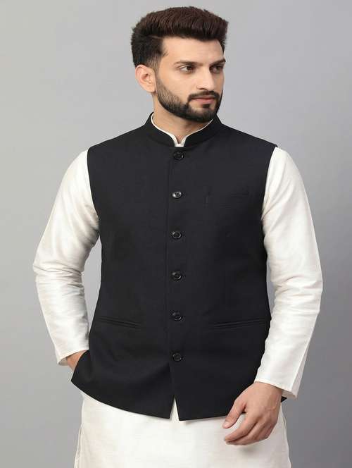 Men Solid Mandarin Neck Regular Fit Nehru Jacket