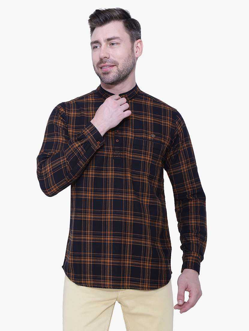 men checkered mandarin neck short kurta