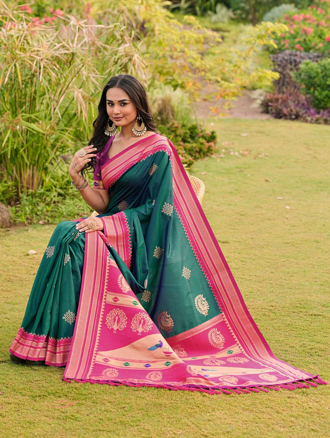 women self design paithani saree with blouse - 22452200 -  Standard Image - 5