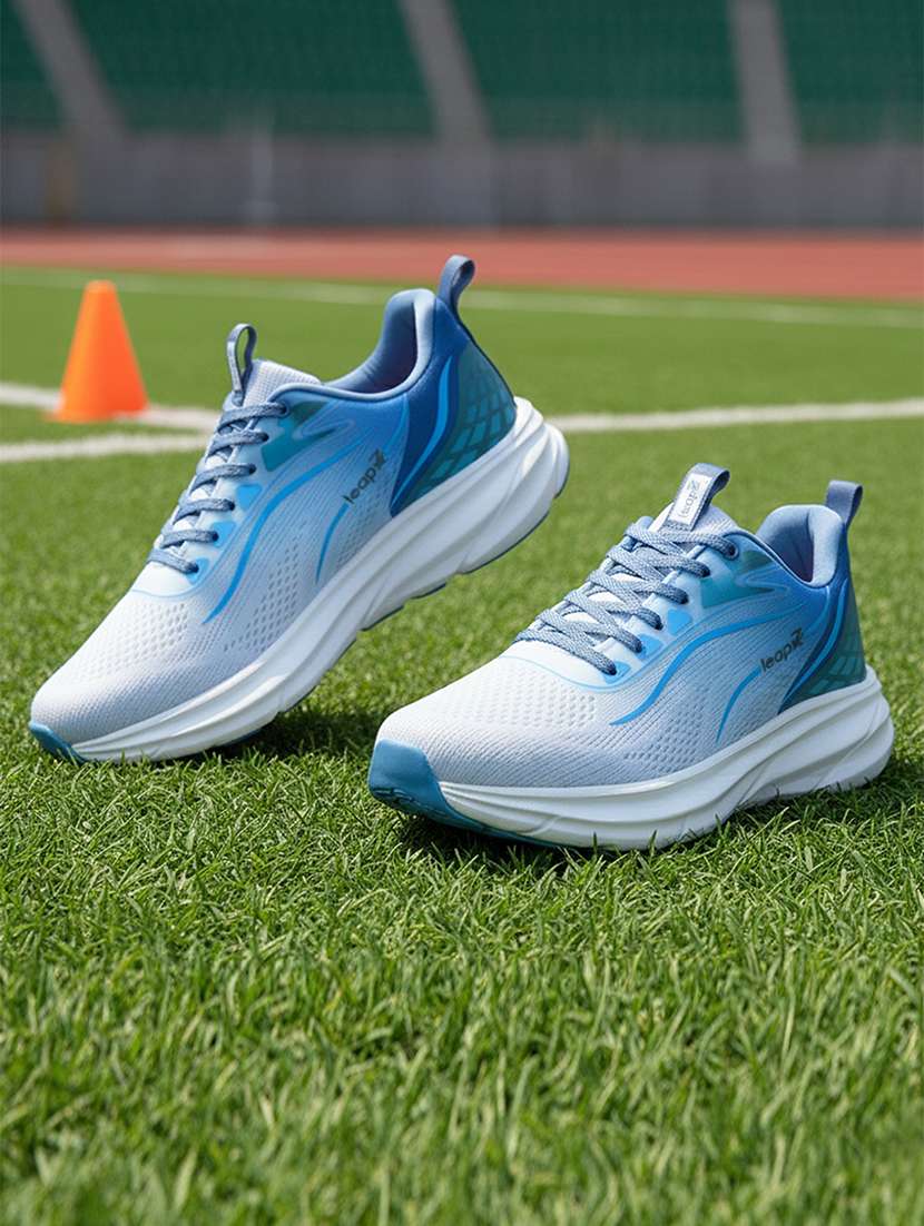 men blue lace-up sports shoe