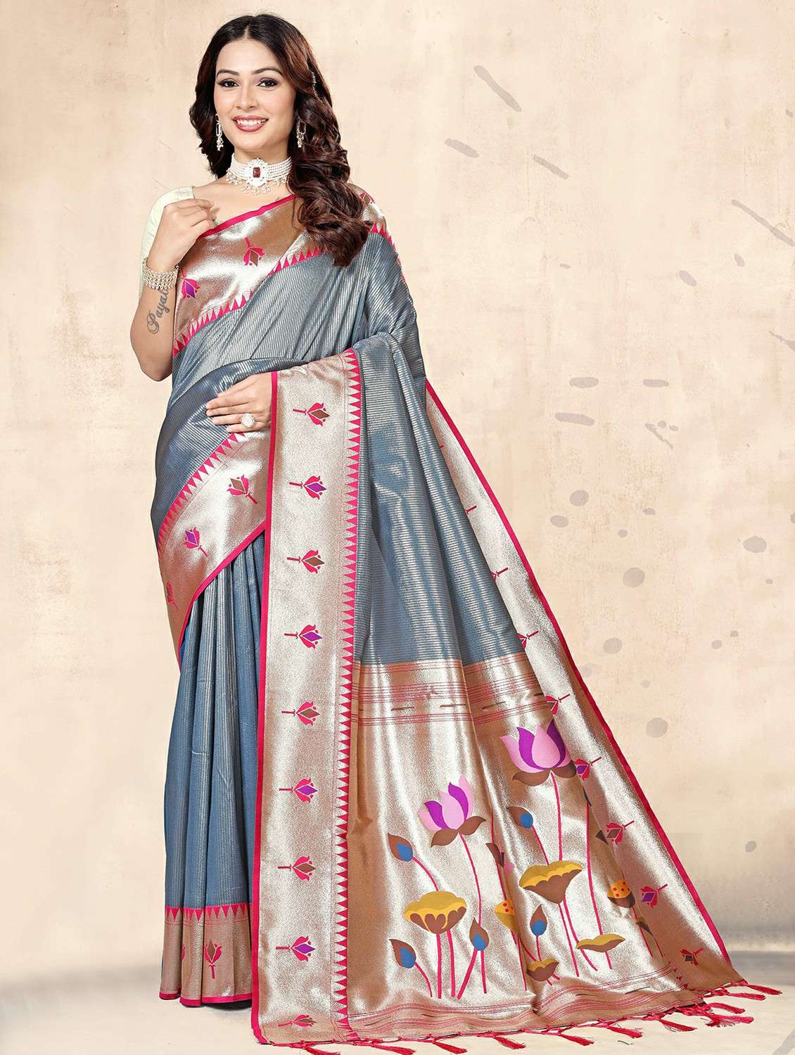 women self design paithani saree with blouse